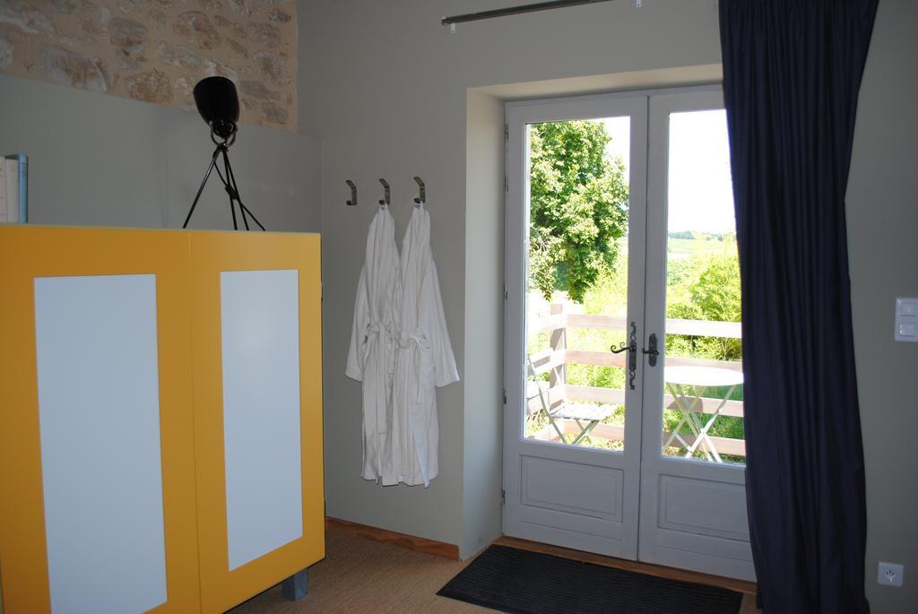 Les Foucauds Saint-Quentin-de-Caplong Quarto foto