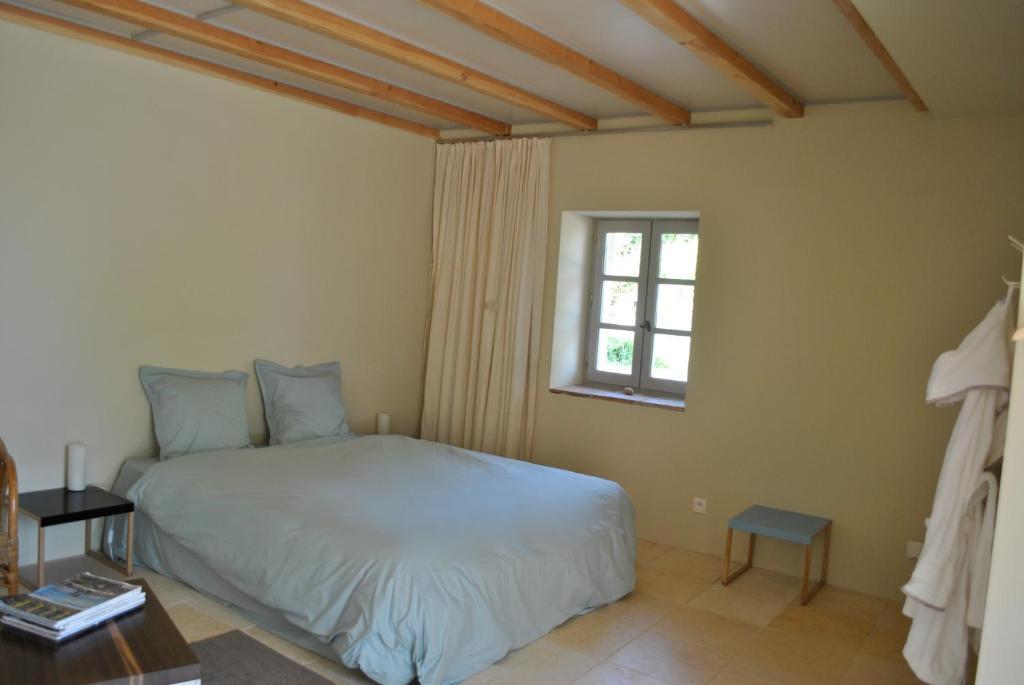 Les Foucauds Saint-Quentin-de-Caplong Quarto foto