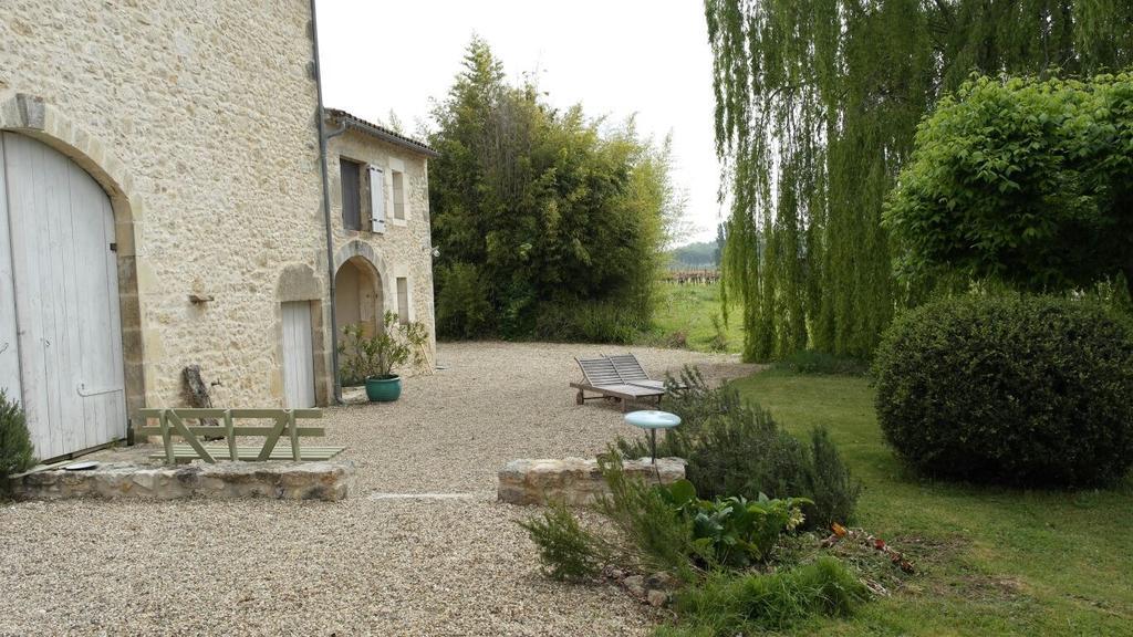 Les Foucauds Saint-Quentin-de-Caplong Exterior foto
