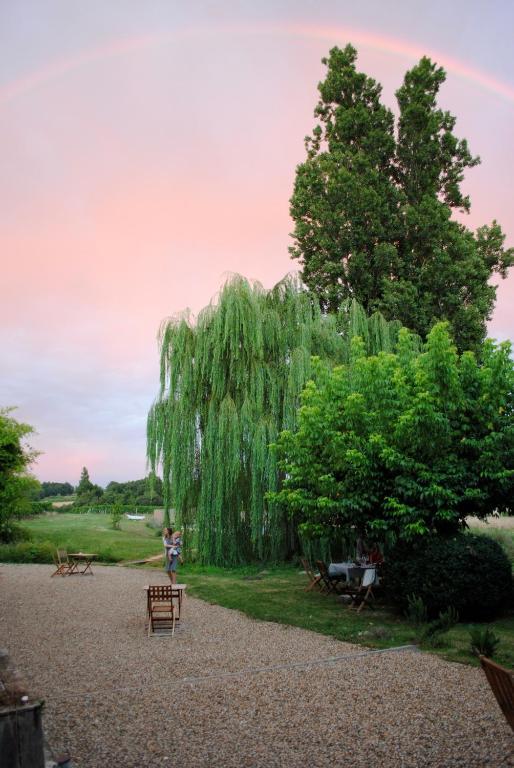 Les Foucauds Saint-Quentin-de-Caplong Quarto foto