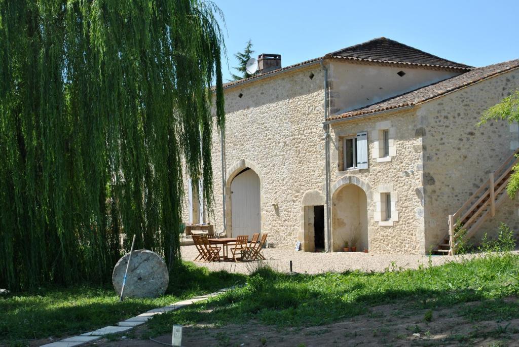Les Foucauds Saint-Quentin-de-Caplong Exterior foto
